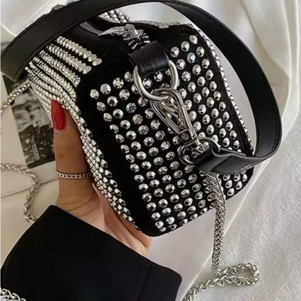 Alevsavaalinavg Black Crystal Shoulder Bag with Detachable 22” Strap